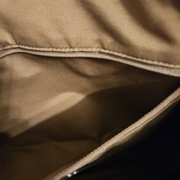 Coach Ava Chain Tote in Canvas Kahki n Chark with Gold Hardware matching pouch - Picture 12 of 12